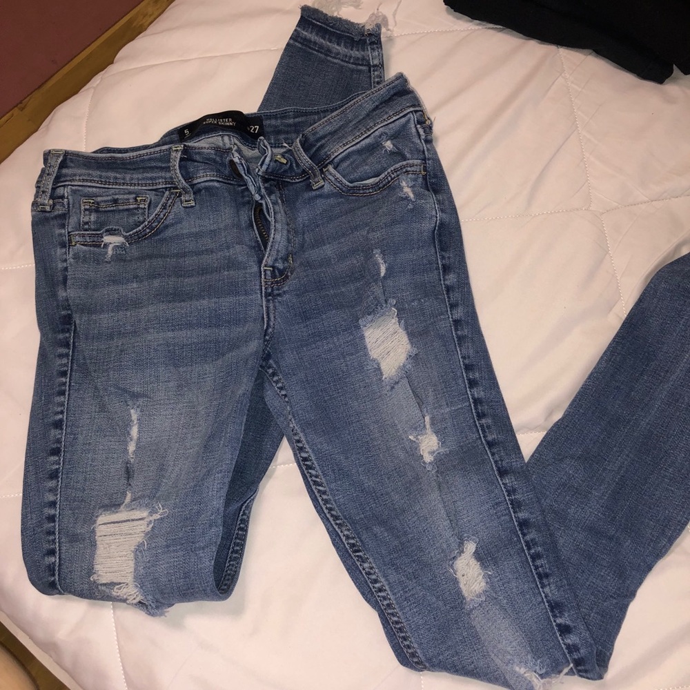 Hollister low rise ripped jeans distressed denim